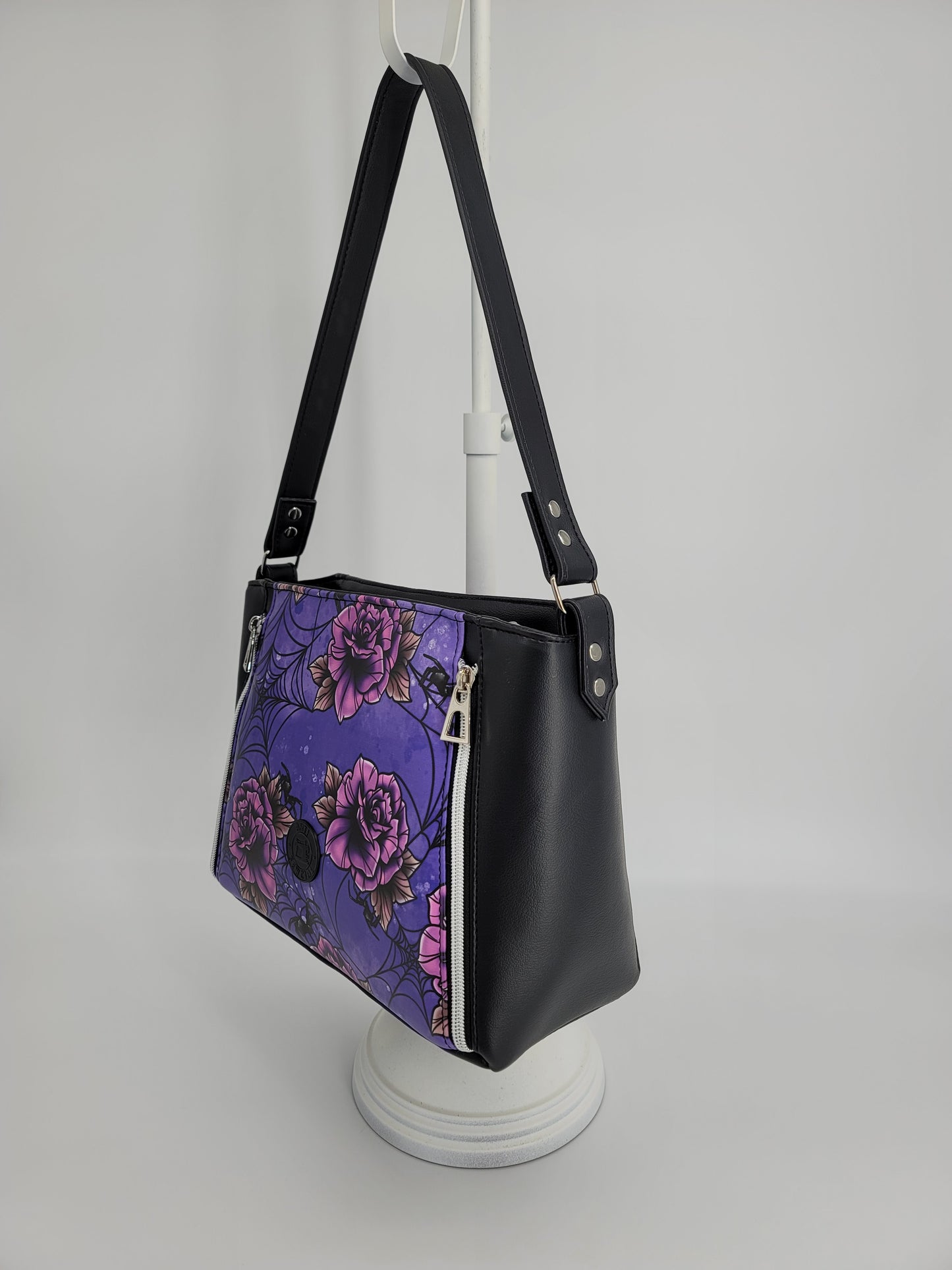 Spider Webs And Roses (purple) Shoulder Bag